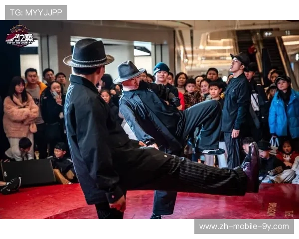 成都街舞队在世界滑板锦标赛中的战术表现与精彩瞬间解析