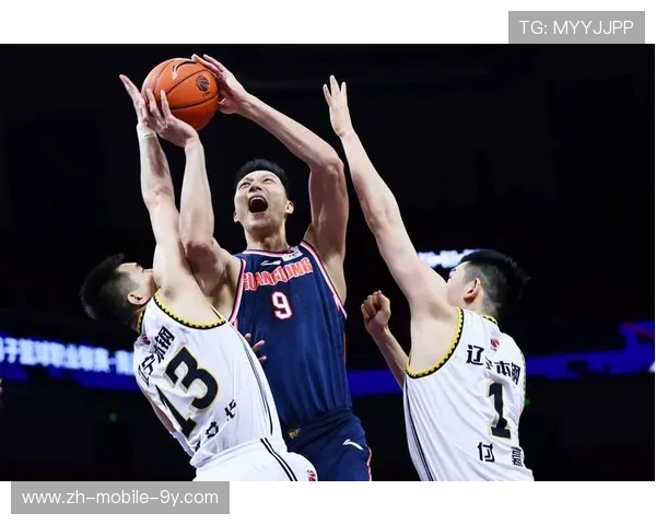 CBA图文直播广东队对阵辽宁队精彩赛事全程回顾与分析 CBA图文直播广东队对阵辽宁队精彩赛事全程回顾与分析